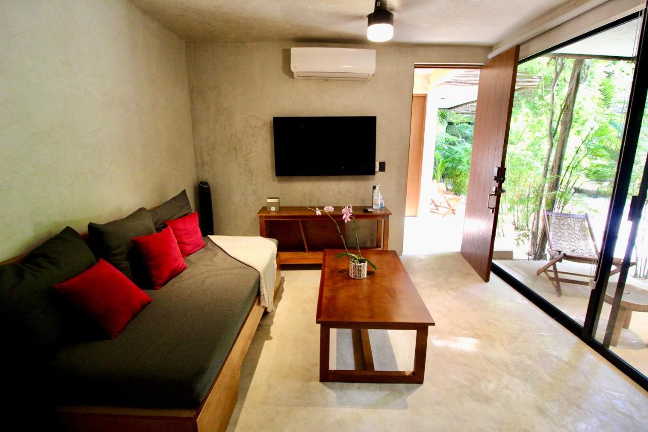 Suk Ha Apartments At La Veleta ตูลุม ภายนอก รูปภาพ